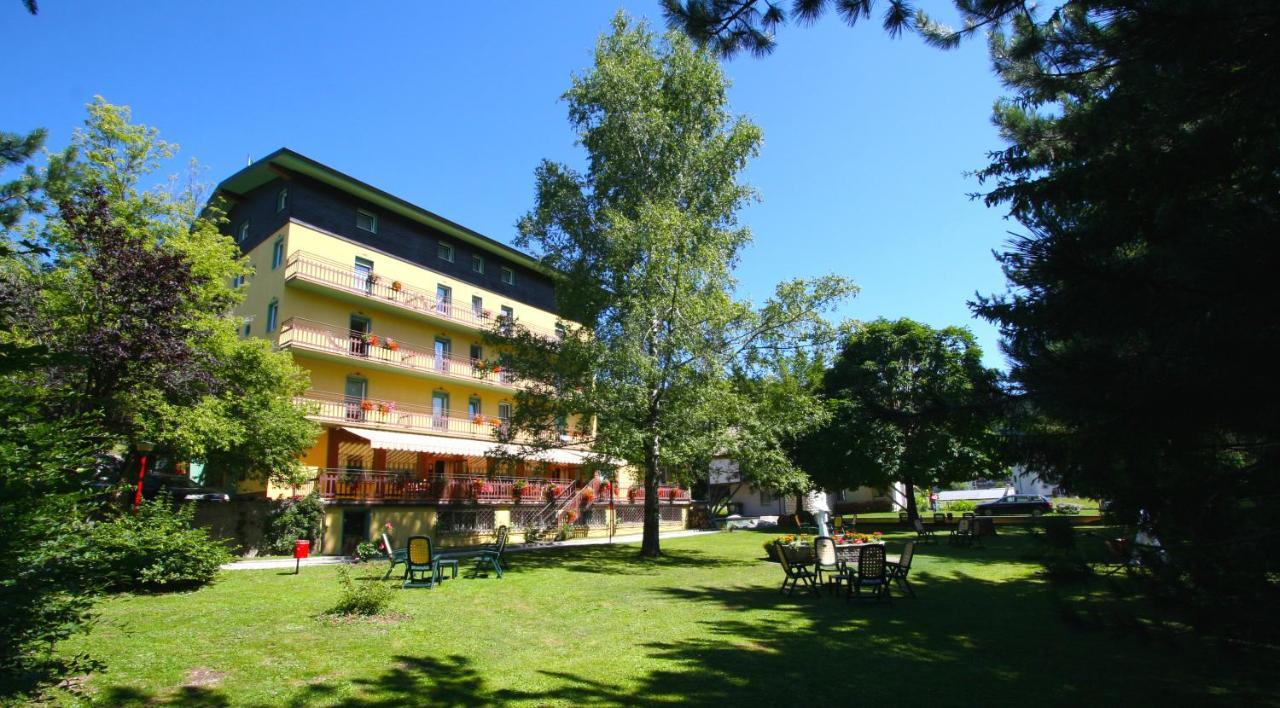Hotel Rech-Hof Sayonara Folgaria Esterno foto